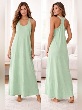 Victoria's Secret Light Green Maxi Long Lightweight Gown Size M/L